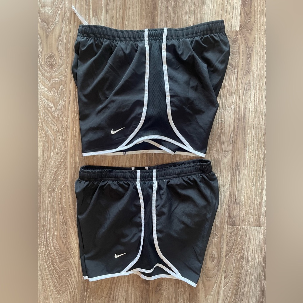 Nike Tempo Big Kids (Girls) Dri-FIT Running Shorts Size L BUNDLE